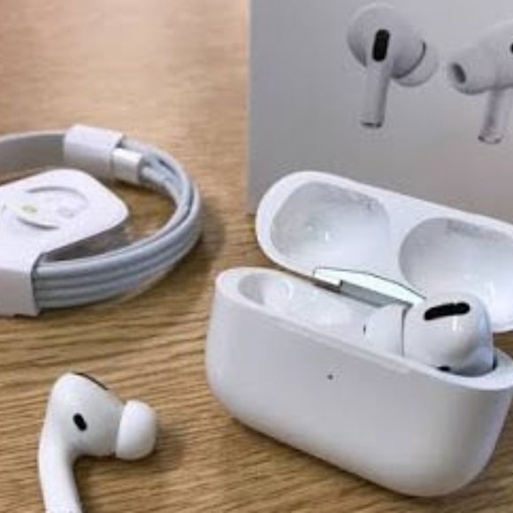 ear pods pro - Picture 3 of 3